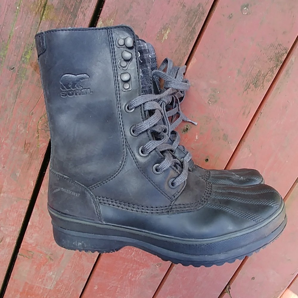 NEW Sorel waterproof boots black leather 10